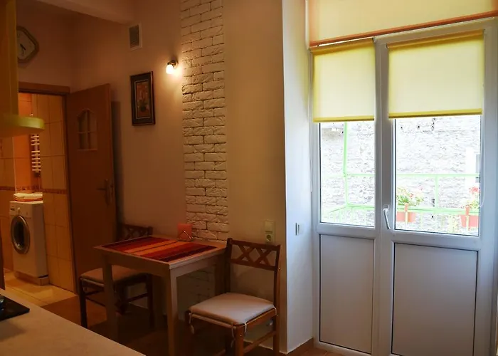 Near Citadel Apartament