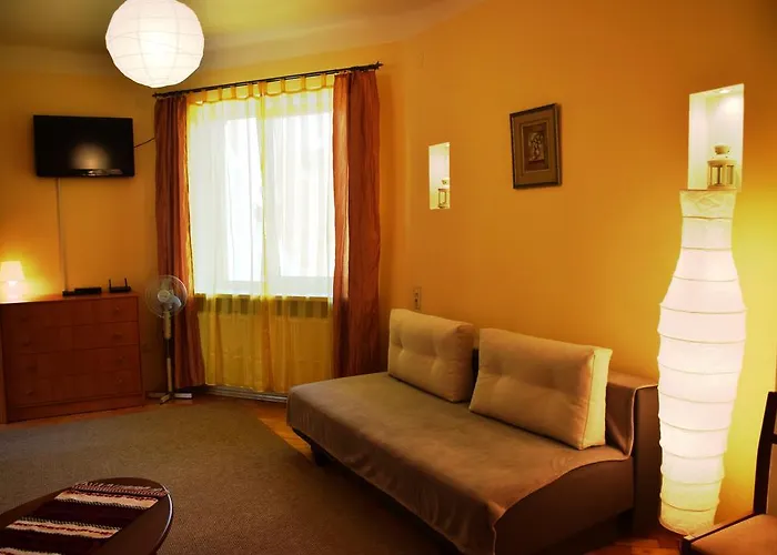 Near Citadel Apartament *